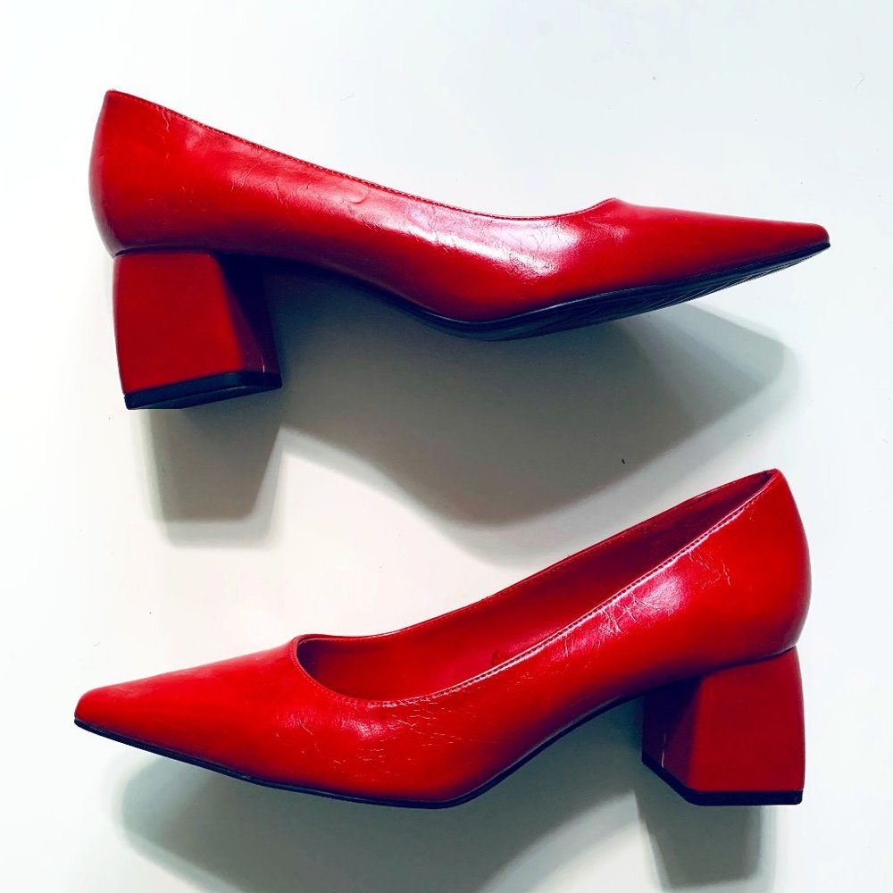 🇪🇸 ZARA leather red shoes size EU39